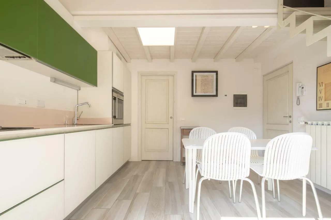 Giglio Apartments By Mmega Florence