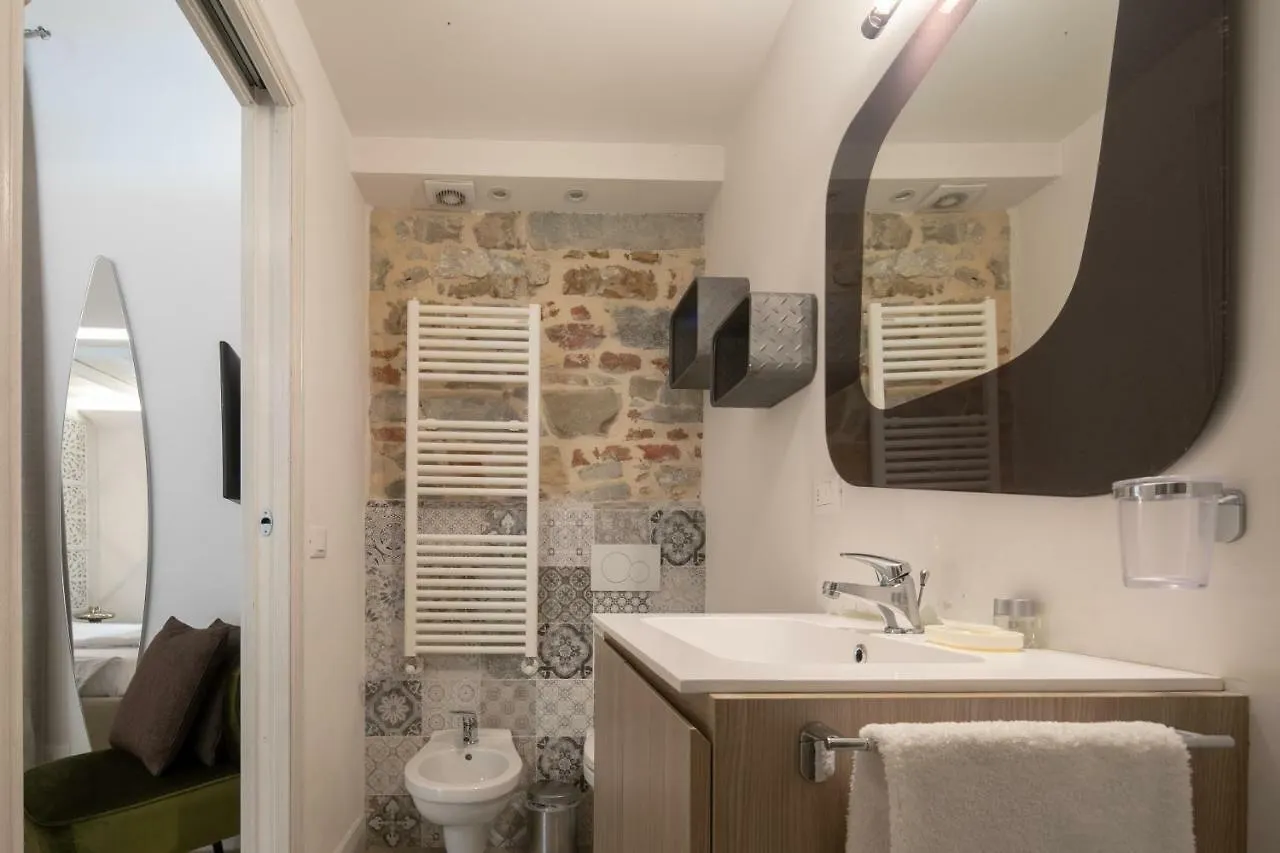 Giglio Apartments By Mmega Florence 0*,