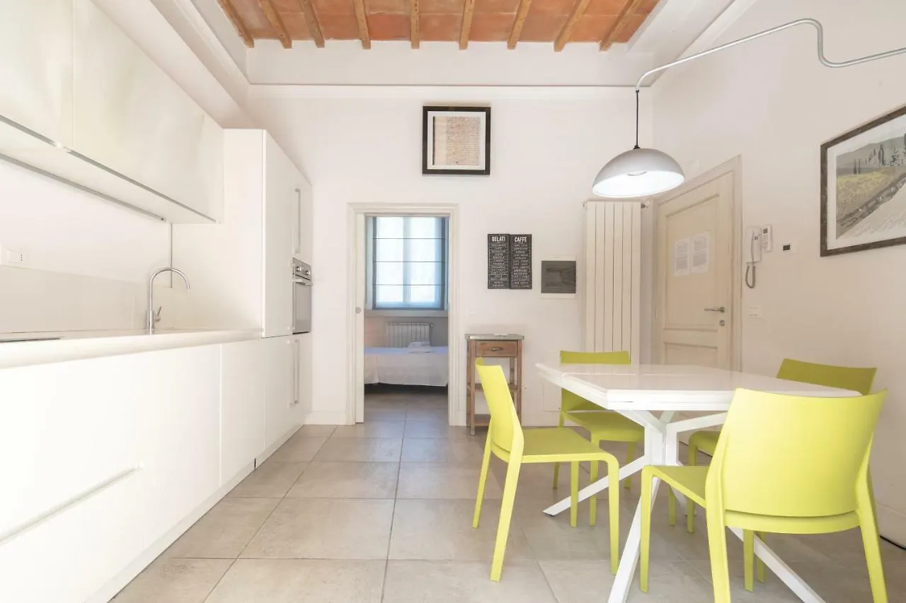 Giglio Apartments By Mmega Florence Italy