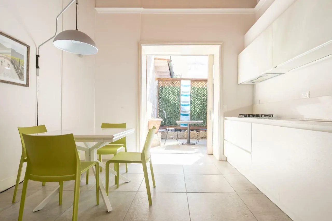 Giglio Apartments By Mmega Firenze